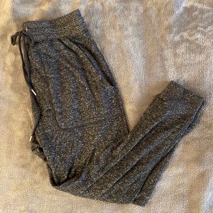 Out from Under Cozy Fleece Jogger Dark Grey XS